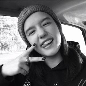 Meet your Posher, Jonni